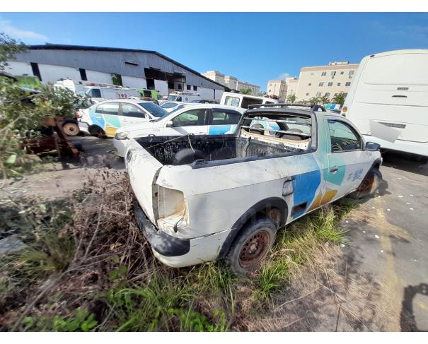 Foto de RIO DAS OSTRAS/RJ - CARGA CAMINHONETE VW SAVEIRO 1.6 CS