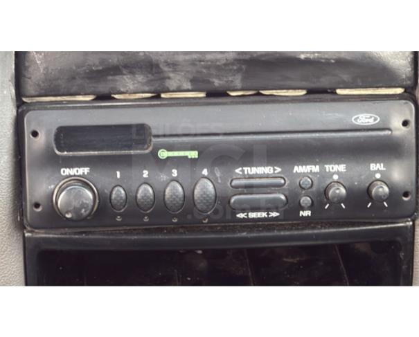 Foto de ITAÚNA MG - FORD ESCORT GL  16V D 1.8 ( IDEAL PARA COLOCIONADOR) 