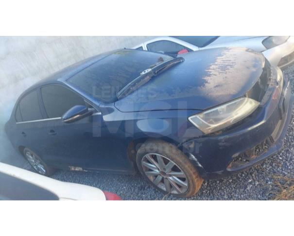 Foto de APARECIDA DE GOIÂNIA/GO - VOLKSWAGEN Jetta 2.0 - CIRCULÁVEL