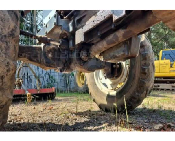 Foto de CAMPESTRE DA SERRA/RS - Trator Agrícola Cabinado Valtra – modelo 785 – 4x4
