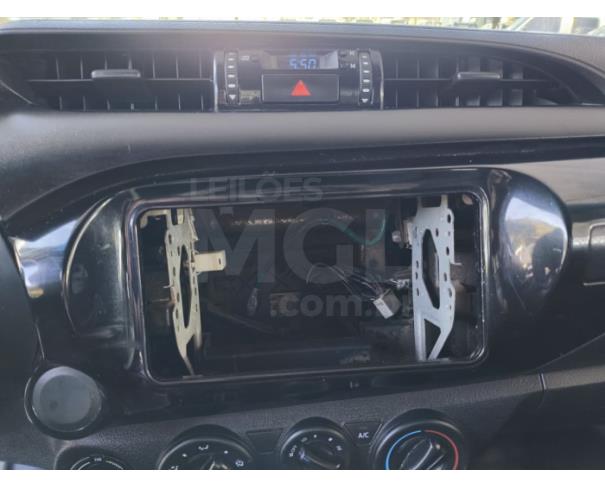 Foto de ITAÚNA/MG- TOYOTA HILUX CSLSTM4FD CABINE SIMPLES 2021/2021- PA13315