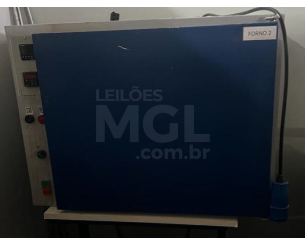 Foto de Ouro Fino/MG - Estufa para curar cola