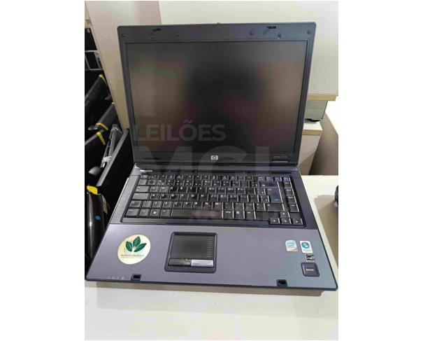 Foto de BELO HORIZONTE/MG - 02 NOTEBOOKS – HP NX-6320 E ELITEGROUP