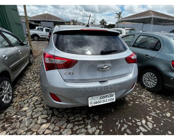 Foto de ITAÚNA/MG - HYUNDAI/I30 1.0, COR PRATA, ANO: 2013/2014 - B930
