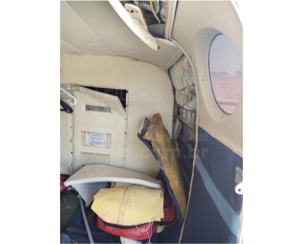 Foto de GOIÂNIA/GO - CESSNA 402B N401NA - 1970/1970 - ALIENAÇÃO ANTECIPADA