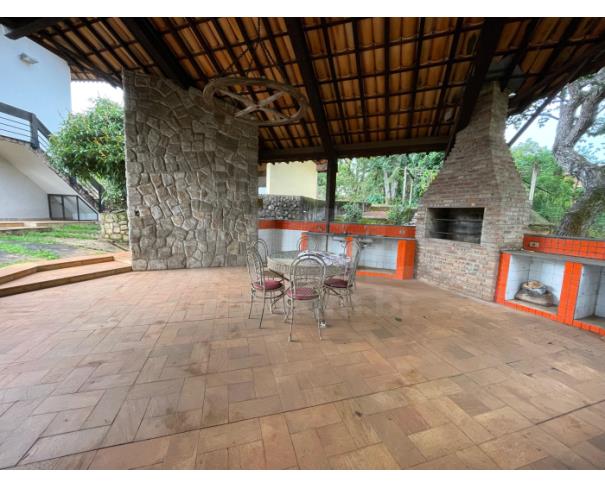 Foto de IGARAPÉ/MG - Casa com a área de 180,00m² e seu lote com a área de 2.150,00m², situado no Condomínio Fazenda Solar