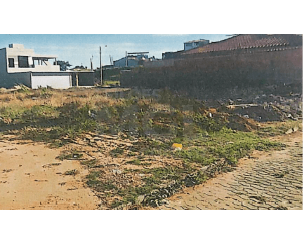 Foto de IÚNA/ES – Lote com a área de 180,00m², situado no bairro Guanabara