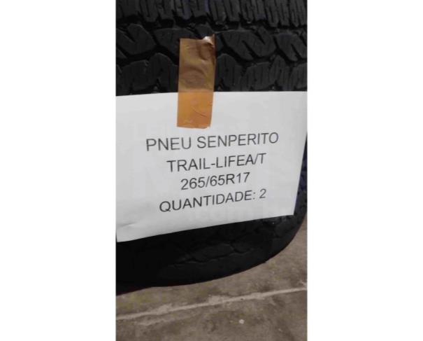 Foto de BELO HORIZONTE/MG - PNEUS INSERVÍVEIS