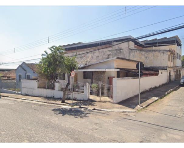 Foto de DIVINÓPOLIS/MG — Casa e seu lote de terreno no Bairro Porto Velho