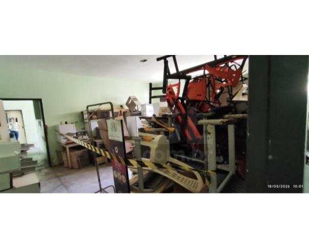 Foto de SENADOR POMPEU/CE - Lote de Geladeiras, Mesas, Ventiladores e entre outros