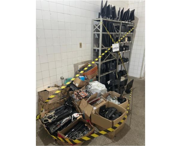 Foto de AMARGOSA/BA - Sucatas de equipamentos de informática inservivéis