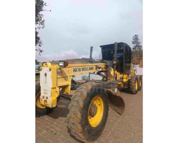 Foto de VIEIRAS/MG - Motoniveladora New Holland, modelo RG140B