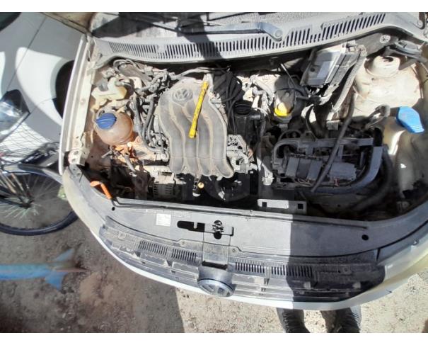 Foto de RIO DAS OSTRAS/RJ - VW POLO SEDAN 2.0 COMFOR