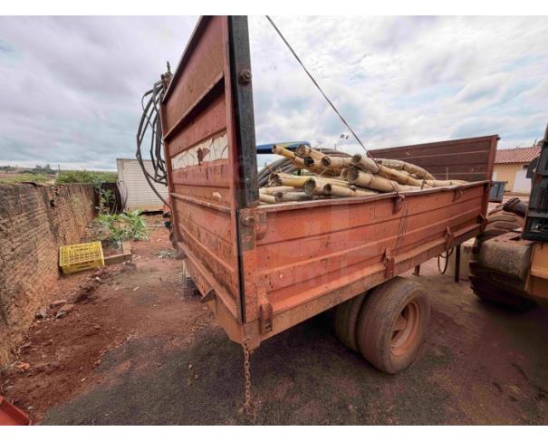 Foto de TIROS/MG - Carreta Agrícola Metálica Triton, basculante hidráulica, com rodado duplo, ano/modelo 2015