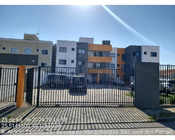 Foto de SÃO JOSÉ DOS PINHAIS/PR — Apartamento com 2 quartos e 1 vaga na garagem no bairro Roseira de São Sebastião