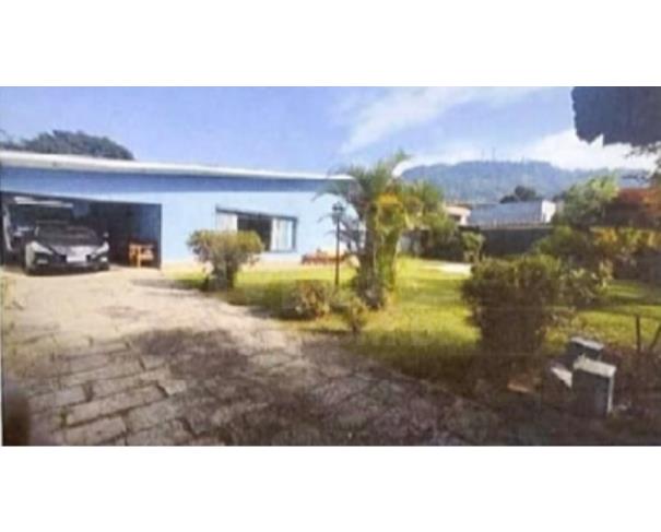 Petrópolis/rj - predio n° 125 situado na rua republica dominicana no bairro quitandinha residencial em leilão | mgl leilões