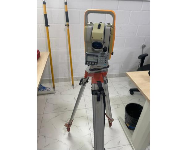 Foto de ANCHIETA/ES - Equipamento de topografia