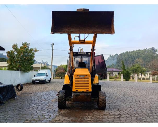 Foto de NOVA BRESCIA/RS - Retroescavadeira Randon, modelo RD406