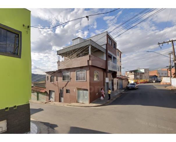 Foto de POUSO ALEGRE/MG — [Fração ideal de 50% sobre] casa com terreno de 84 m²