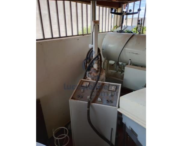 Foto de VIRGEM DA LAPA/MG - Equipamento tipo Sucata Aparelho de RX, Monitor, processadora, maca e panca