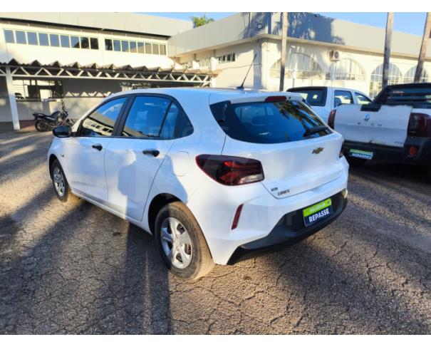 Foto de ITAÚNA/MG- CHEVROLET ONIX HATCH 1.0 12V FLEX 5P MEC. 2023/2024- PA1332