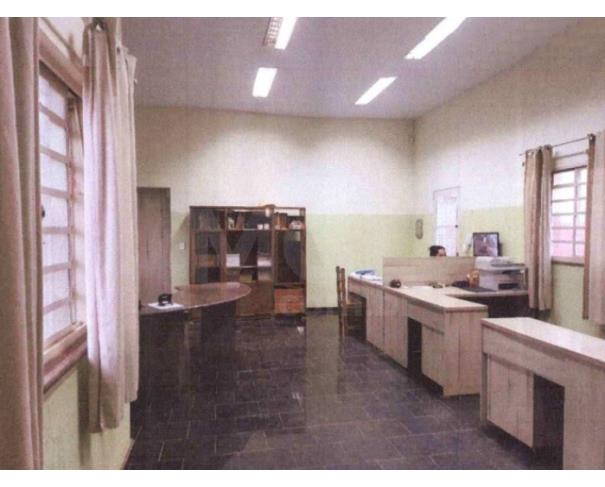 Foto de SERRANIA/MG — Imóvel industrial com terreno medindo 23.925,56 m²