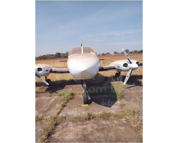Foto de GOIÂNIA/GO - CESSNA 402B N401NA - 1970/1970 - ALIENAÇÃO ANTECIPADA