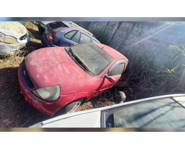 Foto de ABADIA DE GOIÁS/GO - SUCATA - FORD KA GL - 2003/2003