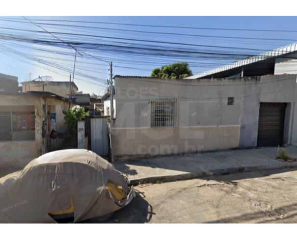 Foto de DIVINÓPOLIS/MG — Lote com 02 Barracões e Casa no Bairro Porto Velho