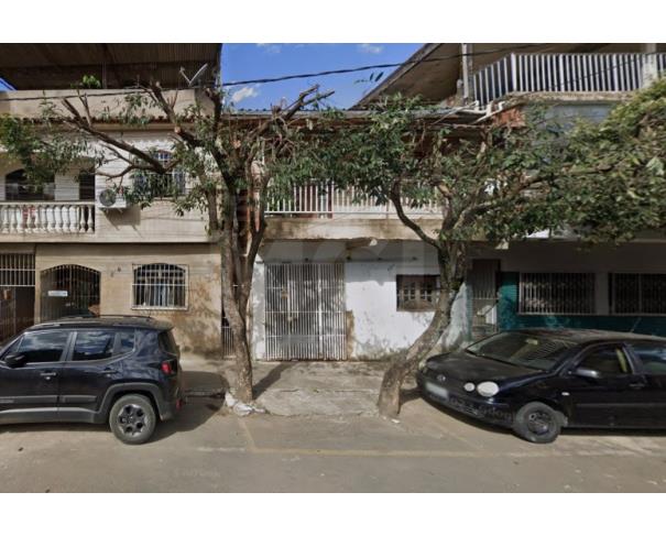 Foto de MURIAÉ/MG - Casa com 2 andares no Bairro Barra 
