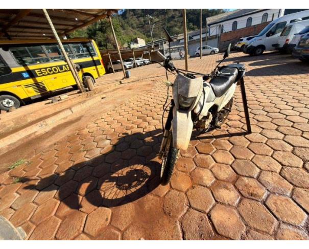 Foto de CARMÉSIA/MG - Motocicleta Shineray XY 150 GY, 2014/2015, GASOLINA