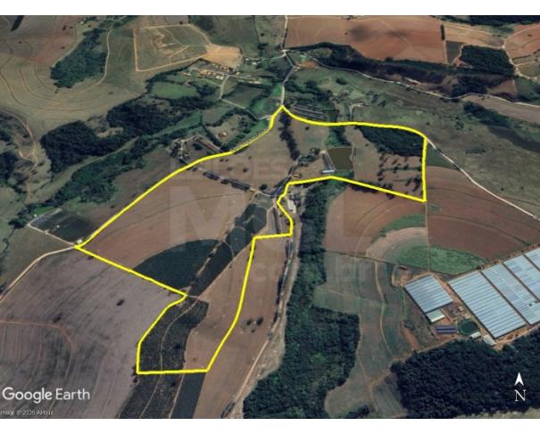Foto de JACUTINGA/MG — Terreno rural com 46.1046 hectares e benfeitorias na Granja Xodó II