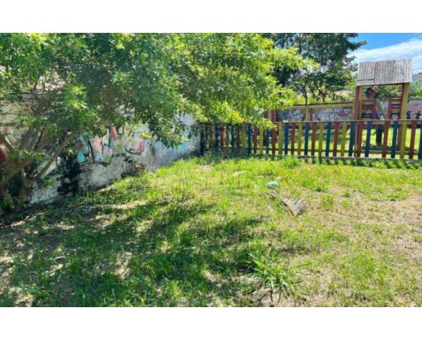 Foto de FLORIANÓPOLIS/SC - Terreno com 823,54 m² na Cachoeira do Bom Jesus