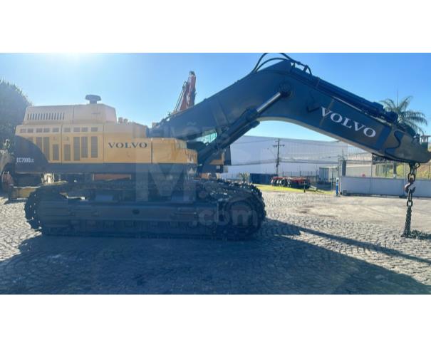 Foto de CONTAGEM/MG - ESCAVADEIRA - VOLVO EC700BLC - ANO: 2011/2011 - PA13071