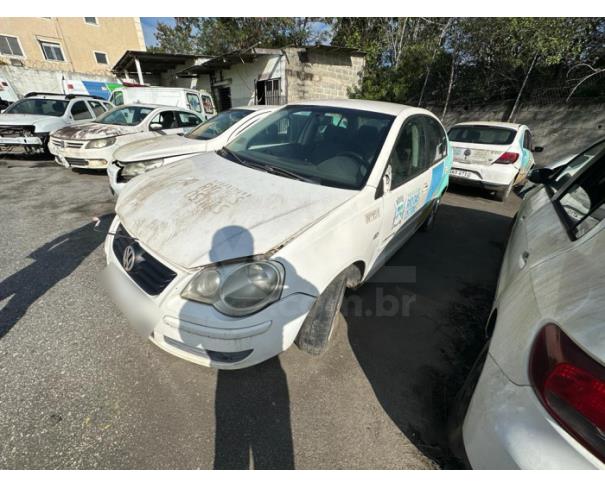 Foto de RIO DAS OSTRAS/RJ - VW POLO SEDAN 1.6 CONFOR