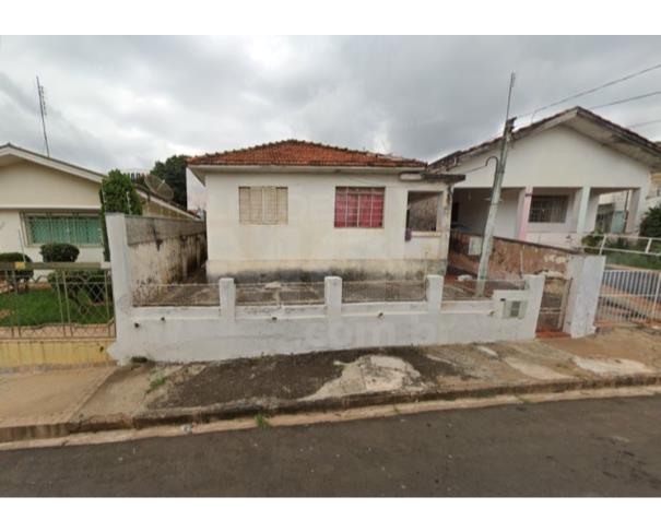 Foto de BOTUCATU/SP - Fração ideal de 1/8 sobre um prédio e seu lote.