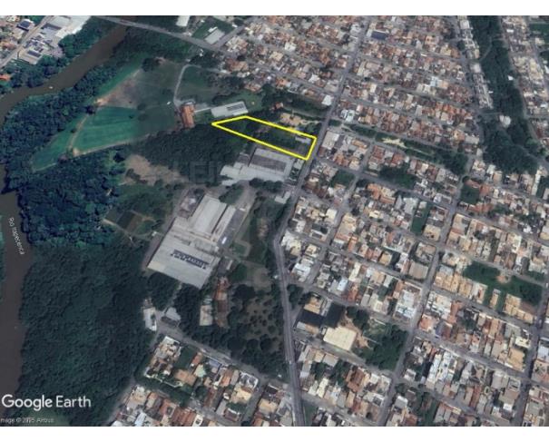 Foto de DIVINÓPOLIS/MG — Galpão com terreno de 7.003.92m² no Bairro Manoel Valinhas