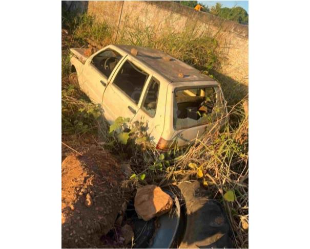 Foto de TEIXEIRÓPOLIS/GO - Fiat Uno Mille Fire Flex, 2007/2008, FLEX, BRANCA 