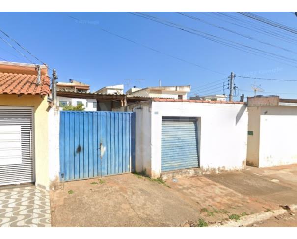 Foto de ALFENAS/MG - Casa 225,00m² com ponto comercial no bairro Jardim Alvorada. 