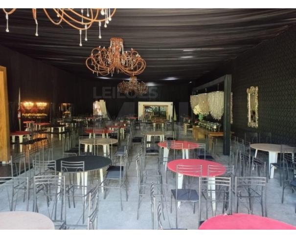 Foto de SANTO ANTÔNIO DO MONTE/MG – Salão de Eventos e seu terreno com a área de 416,58m², situado no bairro Mãe Chiquinha