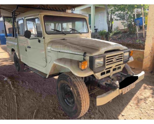 Foto de GUAIMBÊ/SP - Toyota Bandeirante Misto Camioneta, 1990/1990, DIESEL, BEGE