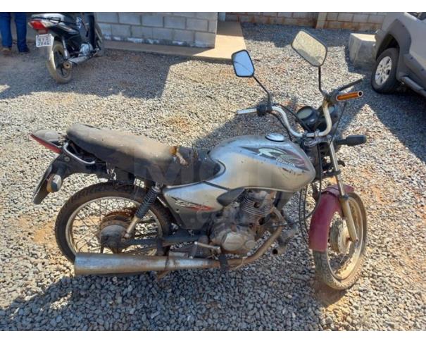 Foto de APARECIDA DE GOIÂNIA/GO - (MOTOCICLETA) - HONDA CG 125 TITAN KS - 2001/2001