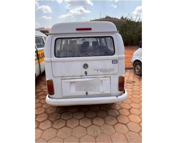 Foto de SÃO PEDRO DOS FERROS/MG - CARRO - VW Kombi Lotação, 2009/2010