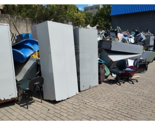 Foto de ANCHIETA/ES - Sucata de mobiliário geral