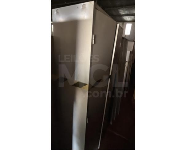Foto de PONTES GESTAL/SP - Armários tipo vitrine, Camas com estrutura em MDP solteiro, Prateleiras de aço, e armário de madeira, Arquivos e armário de aço, Armário de aço