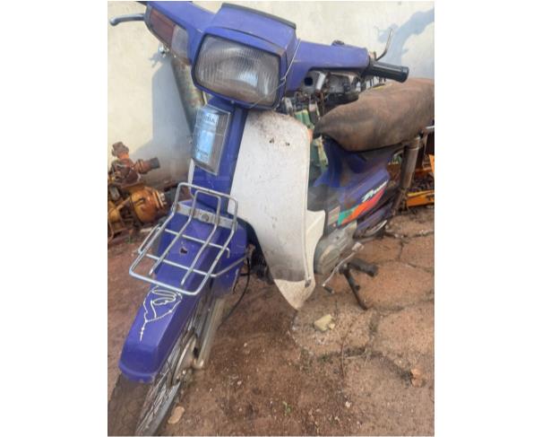 Foto de EDÉIA/GO - SUCATA - HONDA C100 DREAM - 1998/1998