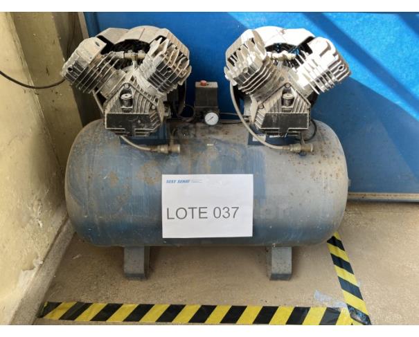 Foto de PELOTAS/RS- Compressor Odontológico (SUCATA)