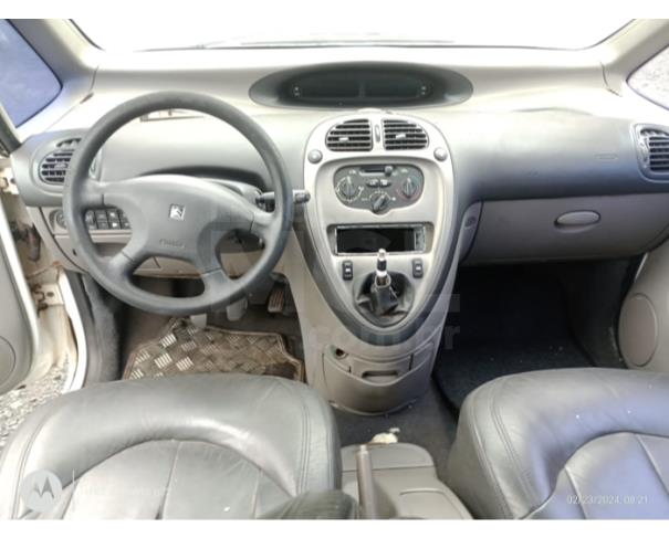 Foto de ITAÚNA/MG - CITROEN / XSARA PICASSO GX ANO 2003/2003