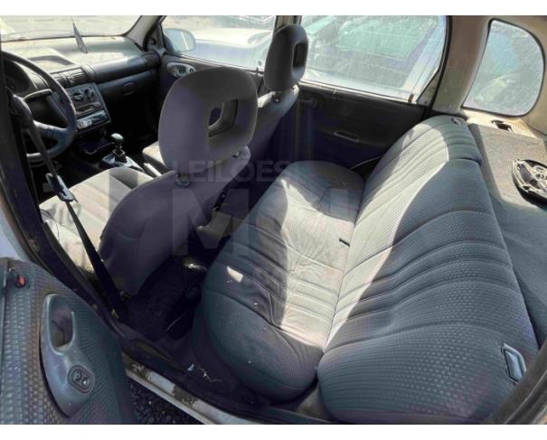 Foto de CAPIVARI/SP - VEÍCULO CONSERVADO - GM/CORSA SUPER - 1997/1998