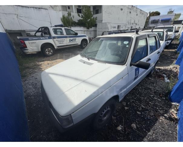 Foto de CAMPO DOS GOYTACAZES/RJ- CARRO Fiat Uno Mille EX 2000 / 2000.